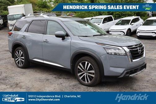 2023 Nissan Pathfinder Platinum