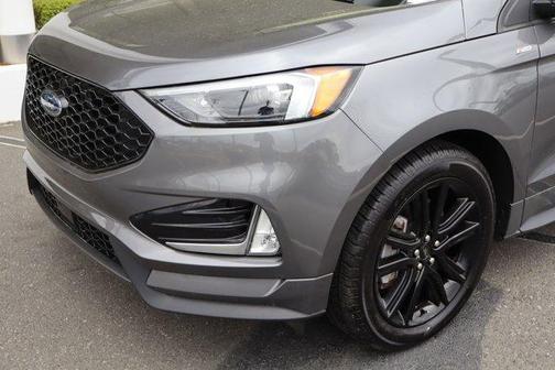 2021 Ford Edge ST-Line