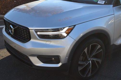 2019 Volvo XC40 R-DESIGN
