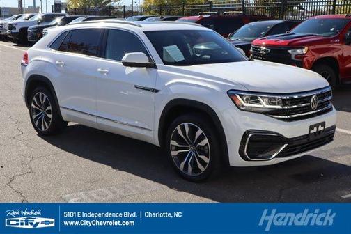 2022 Volkswagen Atlas Cross Sport 3.6L V6 SEL Premium R-Line