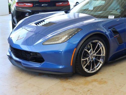 Elkhart Lake Blue Metallic 2019 Chevrolet Corvette Grand Sport
