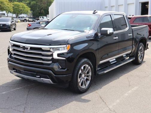 Black 2023 Chevrolet Silverado 1500 High Country