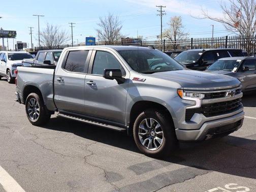 2024 Chevrolet Silverado 1500 RST