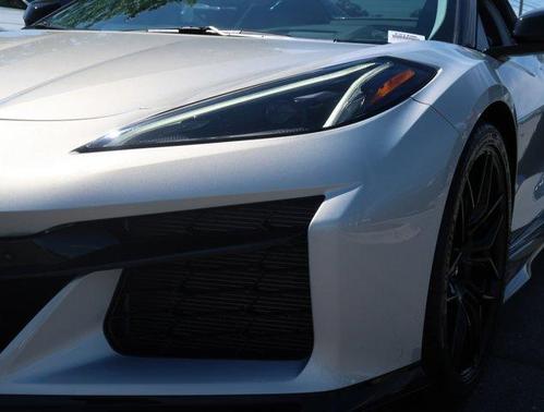 Silver Flare Metallic 2023 Chevrolet Corvette Z06