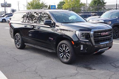 2021 GMC Yukon XL AT4
