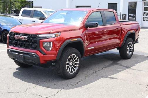 2024 GMC Canyon Elevation