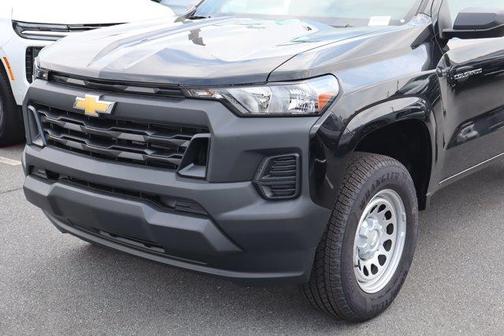 2025 Chevrolet Colorado WT