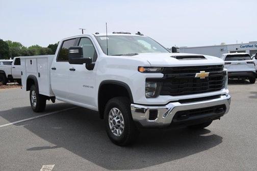 Summit White 2026 Chevrolet Silverado 2500 WT