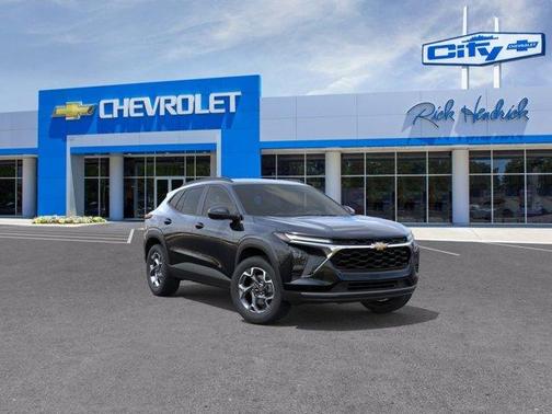 Mosaic Black Metallic 2026 Chevrolet Trax LT