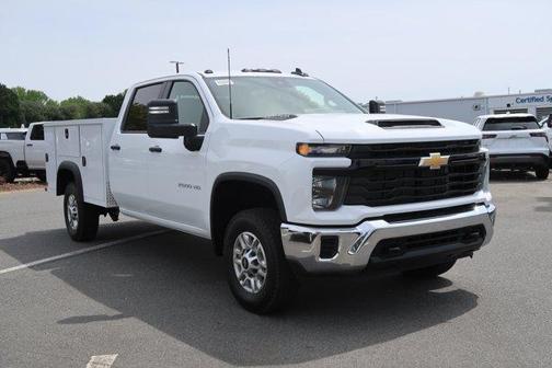 Summit White 2026 Chevrolet Silverado 2500 WT