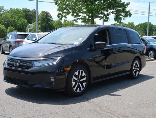 Crystal Black Pearl 2025 Honda Odyssey EX-L