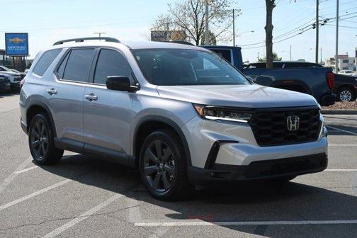 Lunar Silver Metallic 2025 Honda Pilot Sport