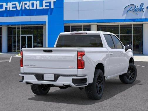 Summit White 2026 Chevrolet Silverado 1500 RST