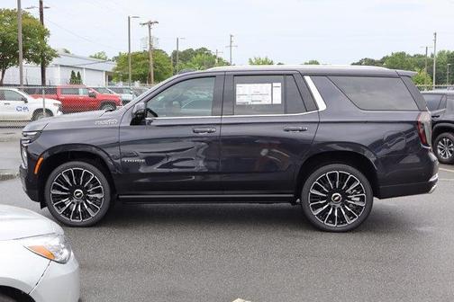 Dark Ash Metallic 2026 Chevrolet Tahoe High Country