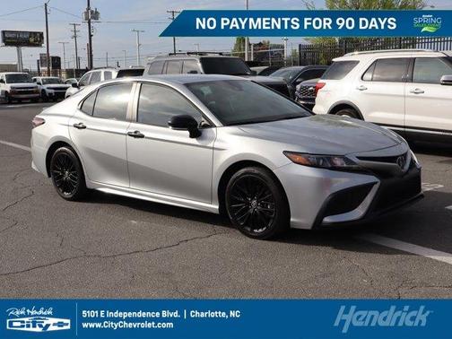 2022 Toyota Camry SE Nightshade