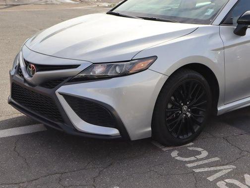 2022 Toyota Camry SE Nightshade
