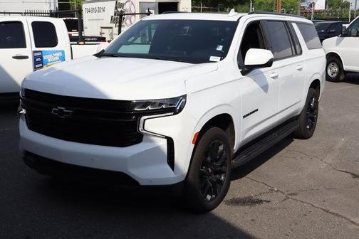 2024 Chevrolet Suburban RST