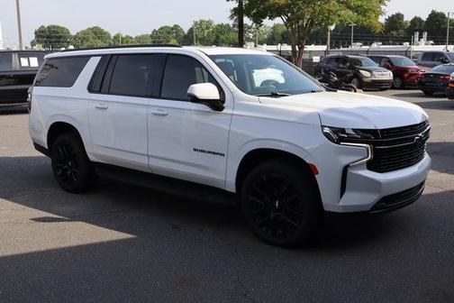 2024 Chevrolet Suburban RST