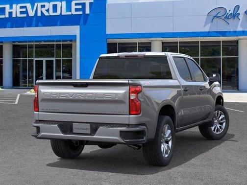 Sterling Gray Metallic 2026 Chevrolet Silverado 1500 Custom