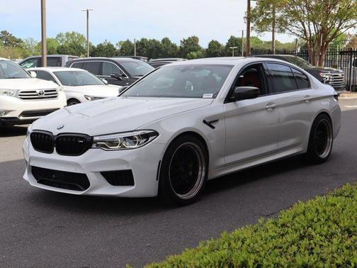 Alpine White 2020 BMW M5