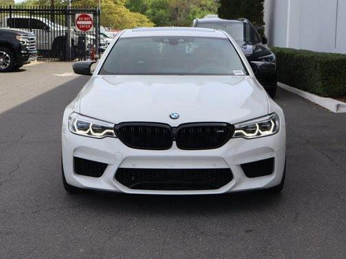 Alpine White 2020 BMW M5