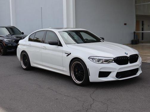 Alpine White 2020 BMW M5