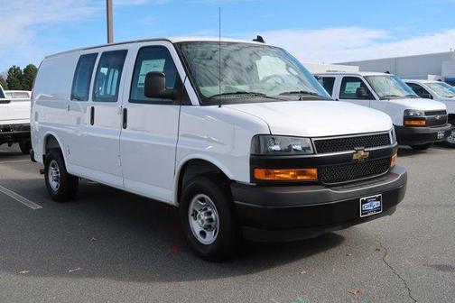 2025 Chevrolet Express 2500 Work Van