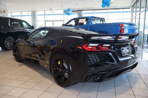 2026 Chevrolet Corvette Stingray w/2LT