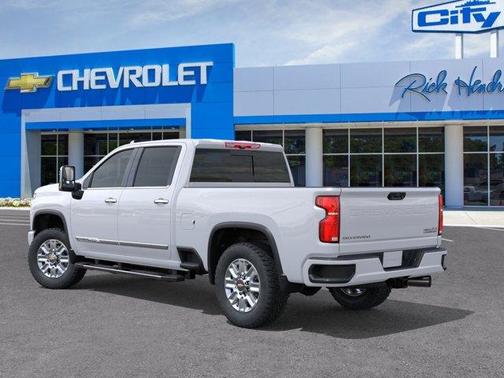 Summit White 2026 Chevrolet Silverado 2500 High Country