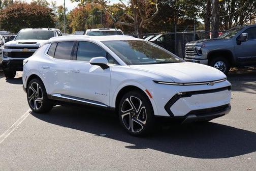 2026 Chevrolet Equinox EV LT 2