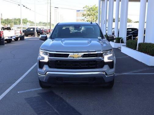 Slate Gray Metallic 2024 Chevrolet Silverado 1500 LT
