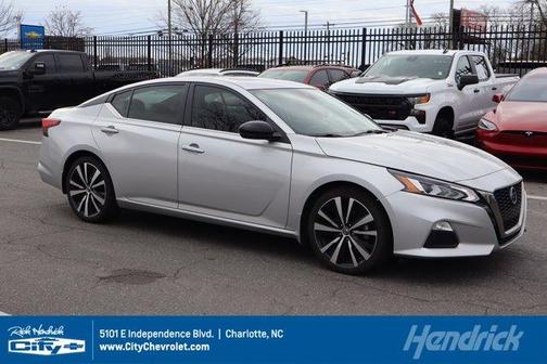 2020 Nissan Altima 2.5 SR