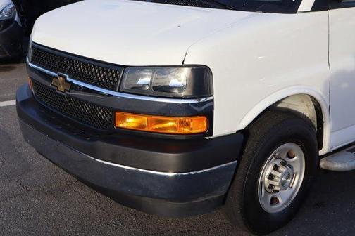 2024 Chevrolet Express 2500 Work Van