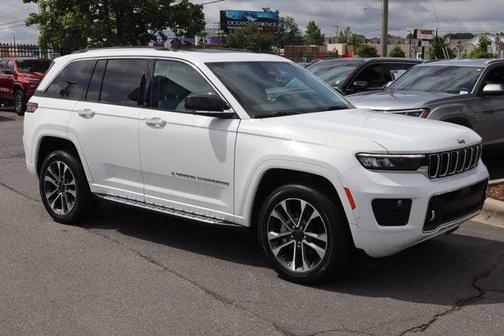 2023 Jeep Grand Cherokee Overland