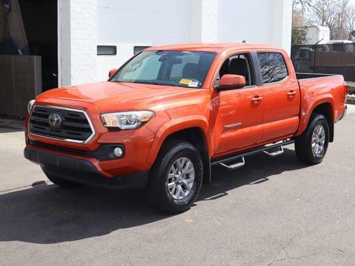 2018 Toyota Tacoma SR5