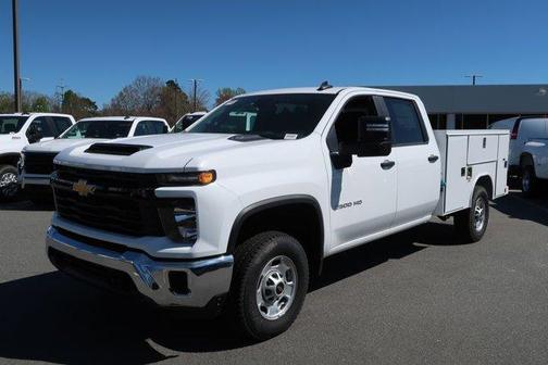 Summit White 2026 Chevrolet Silverado 2500 WT