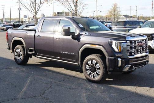 2024 GMC Sierra 2500 Denali