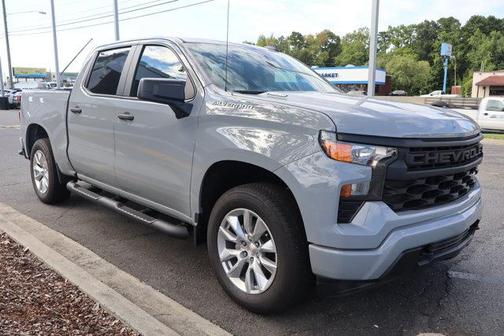 2025 Chevrolet Silverado 1500 Custom