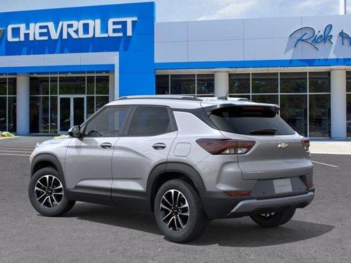 Sterling Gray Metallic 2026 Chevrolet Trailblazer LT