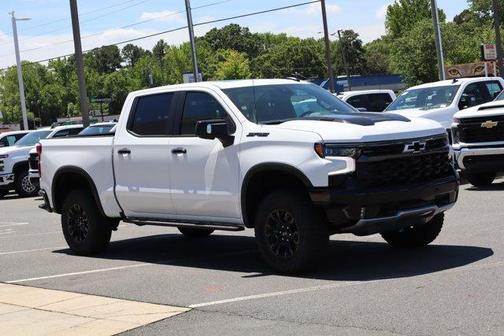 Summit White 2026 Chevrolet Silverado 1500 ZR2