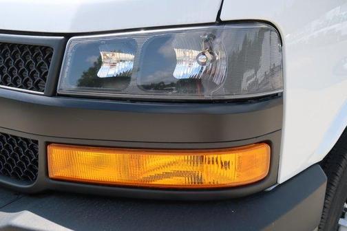 2025 Chevrolet Express 2500 Work Van