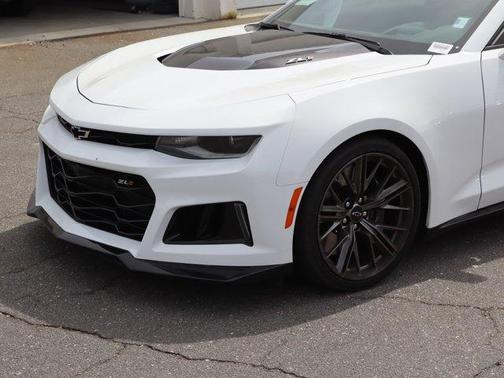 Summit White 2022 Chevrolet Camaro ZL1