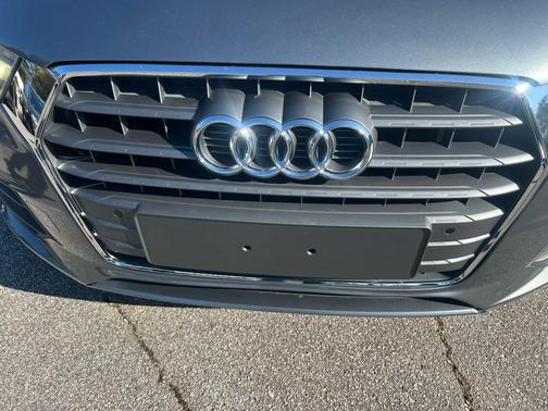 2016 Audi Q3 2.0T Premium Plus