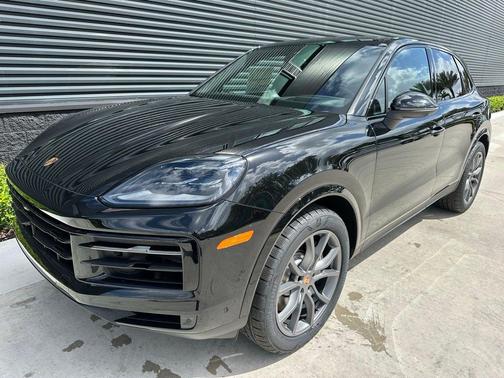 2025 Porsche Cayenne S