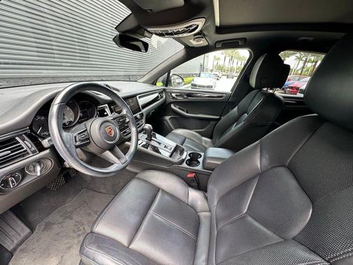 Volcano Grey Metallic 2023 Porsche Macan S