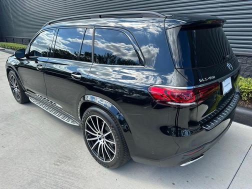 2023 Mercedes-Benz GLS 450 4MATIC