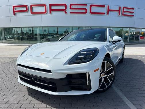 Carrara White Metallic 2026 Porsche Panamera Base