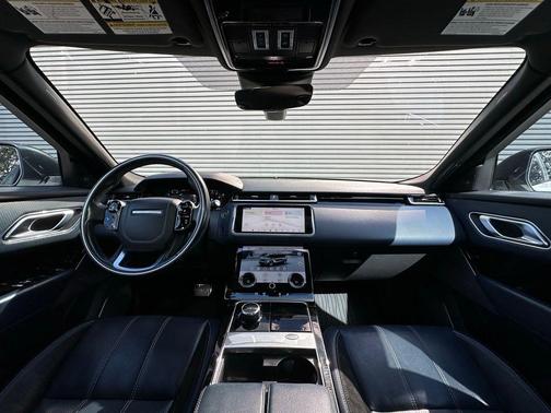 2019 Land Rover Range Rover Velar P250 SE R-Dynamic