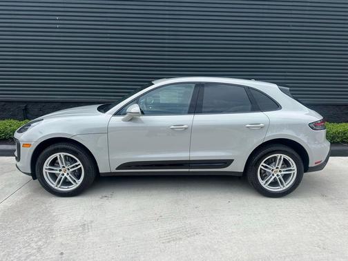 Chalk 2026 Porsche Macan Base