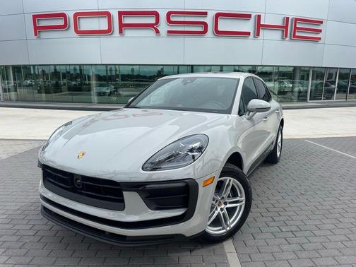 Chalk 2026 Porsche Macan Base
